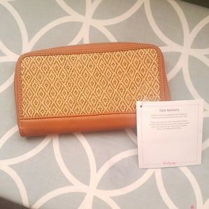 Thirty One Wallet